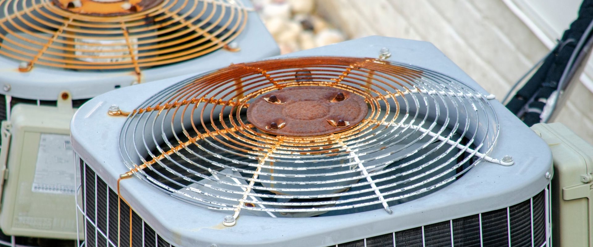 The Benefits of Replacing a 20-Year-Old AC Unit